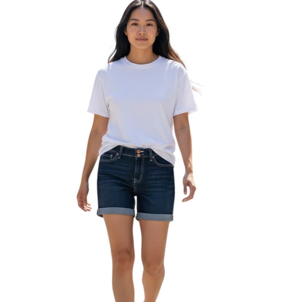 ❤️2/$12 1st Kiss Women's  Rolled Cuff Denim Bermuda Shorts, Size 7